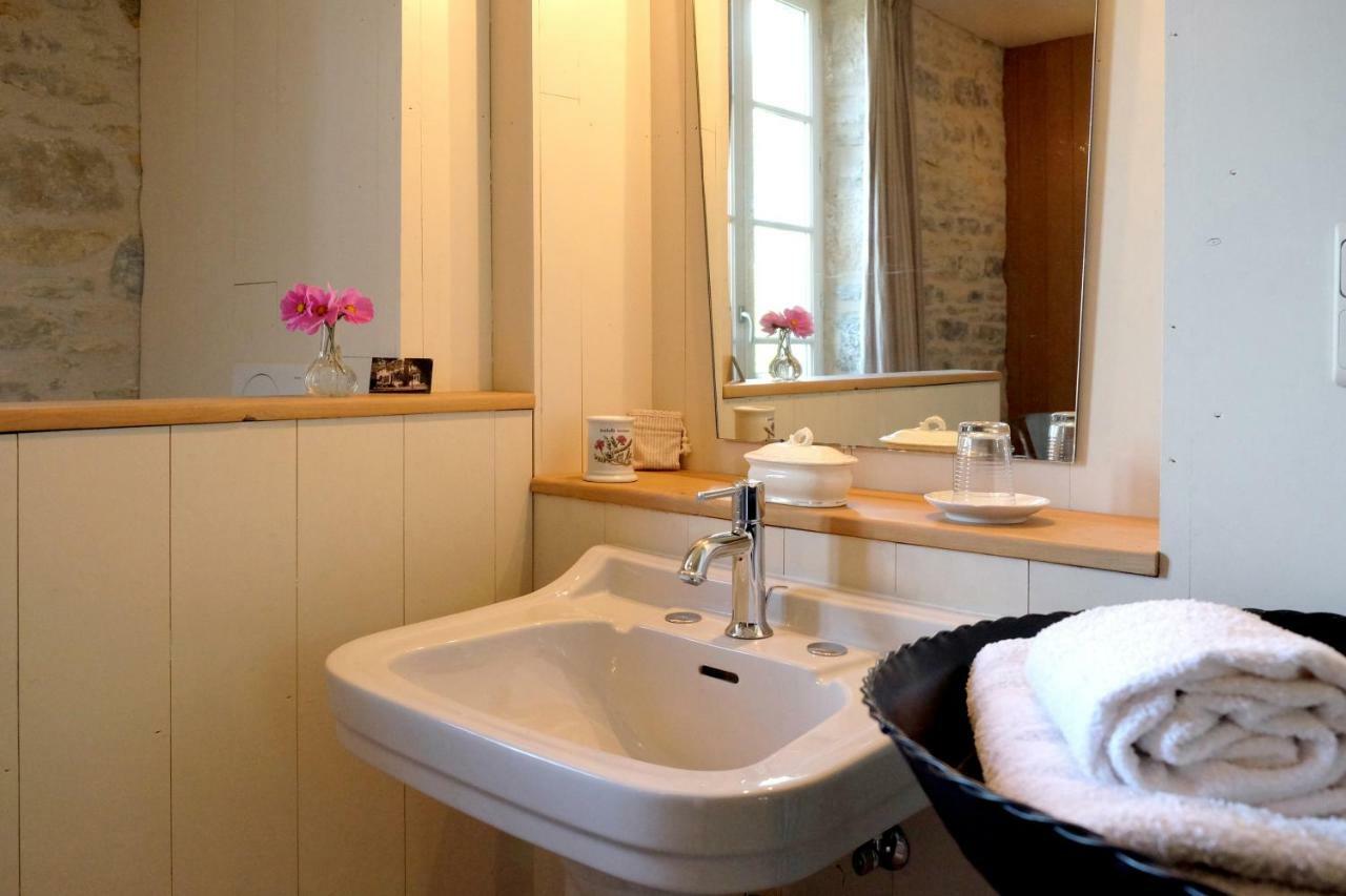 Bed and Breakfast Le Couvent De Neuviale Parisot  Esterno foto