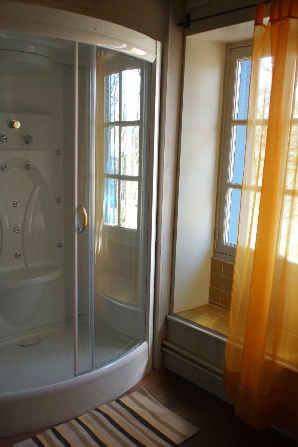 Bed and Breakfast Le Couvent De Neuviale Parisot  Esterno foto