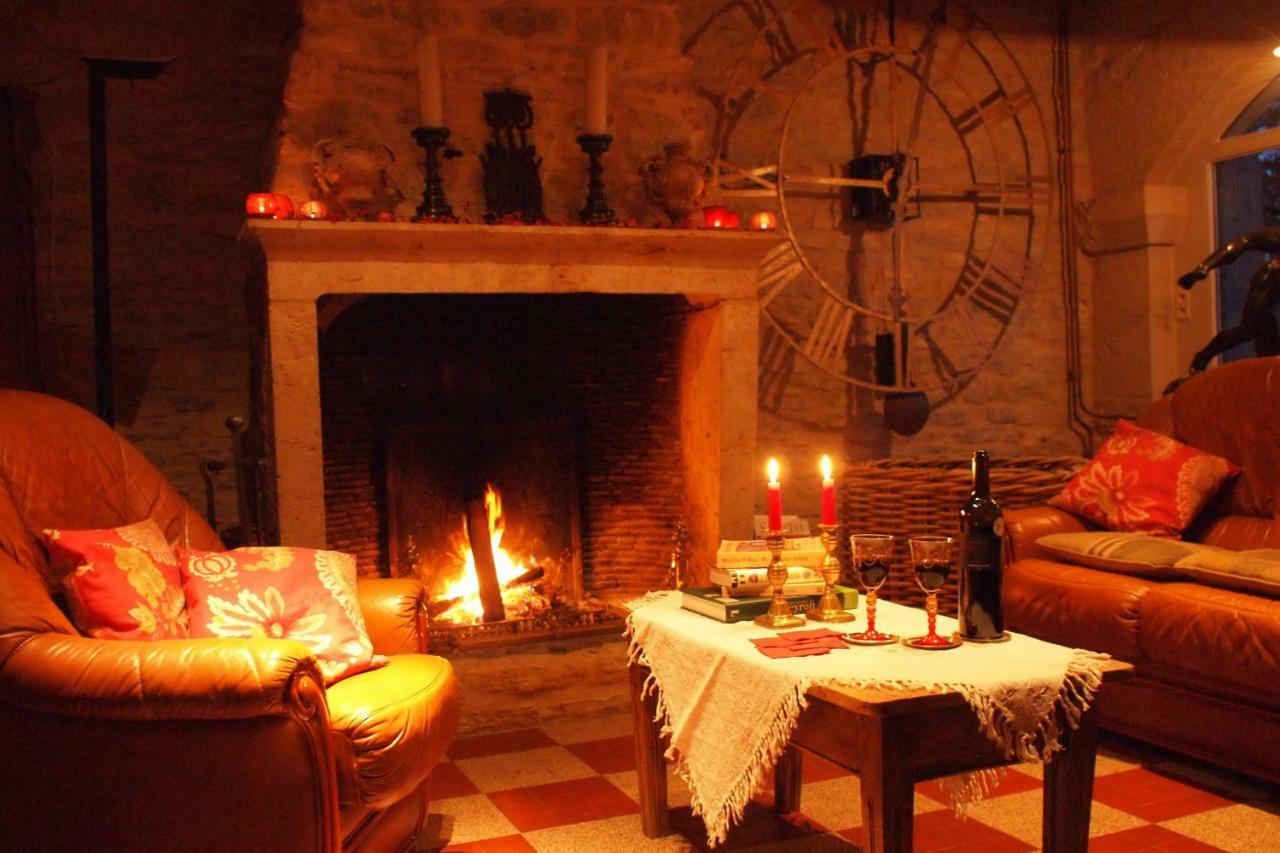 Bed and Breakfast Le Couvent De Neuviale Parisot  Esterno foto