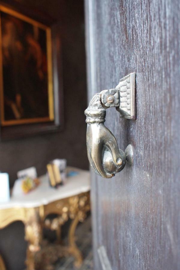 Bed and Breakfast Le Couvent De Neuviale Parisot  Esterno foto