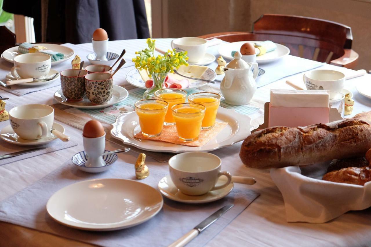 Bed and Breakfast Le Couvent De Neuviale Parisot  Esterno foto