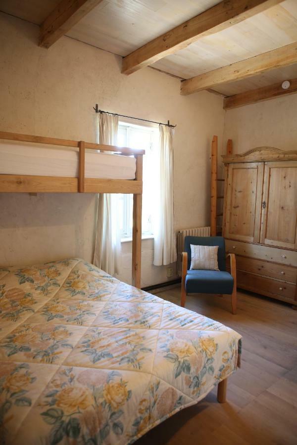 Bed and Breakfast Le Couvent De Neuviale Parisot  Esterno foto